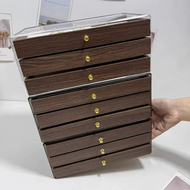 Boîte à bijoux multicouche en bois de noyer