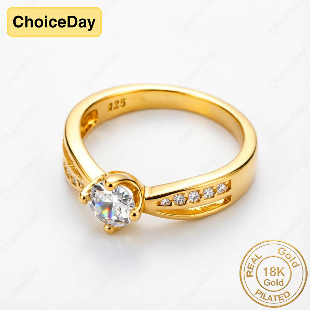 Bague de luxe plaquée or 18 carats avec zircon à quatre griffes