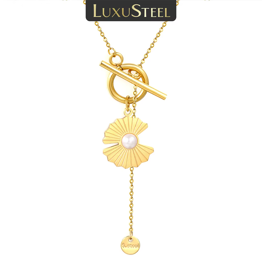 Pendentif de luxe en perles d'imitation pour femmes, en acier inoxydable, forme de feuille de Lotus irrégulière, collier pour femmes, cadeau de mariage