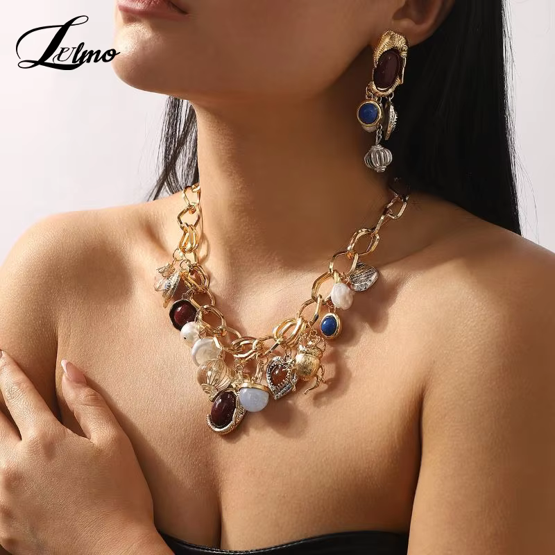 Ensemble luxueux collier et boucles d'oreilles pendentif bijoux animaux