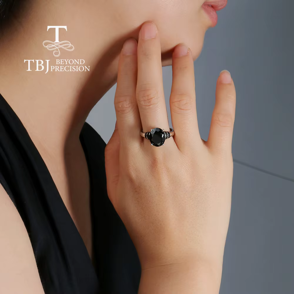 Bague en spinelle noire naturelle 2026