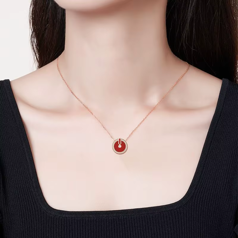 Collier en émail avec Signature supérieure originale pour femmes