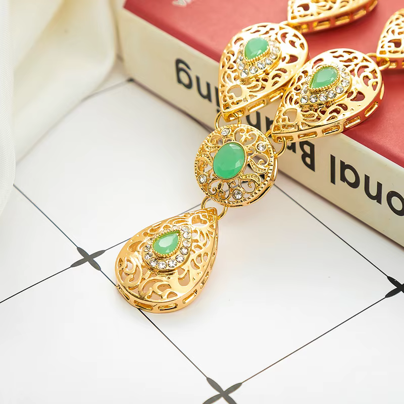 Ensemble de bijoux en filigrane d'or
