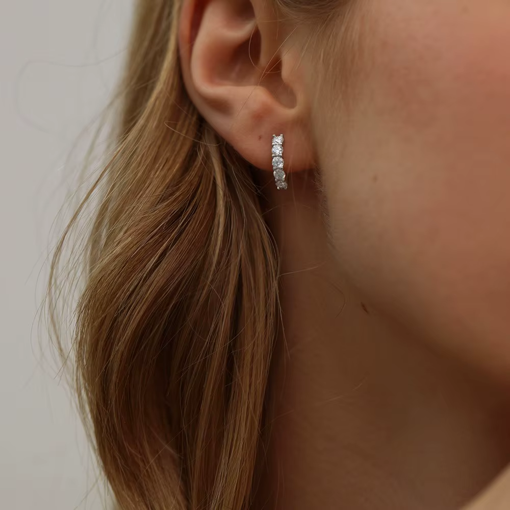 Boucles d'oreilles créoles Metis 3 carats en moissanite
