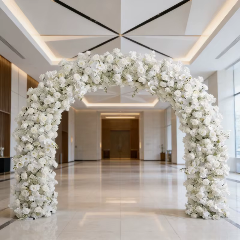 Arc de boule brodée pour mariage romantique