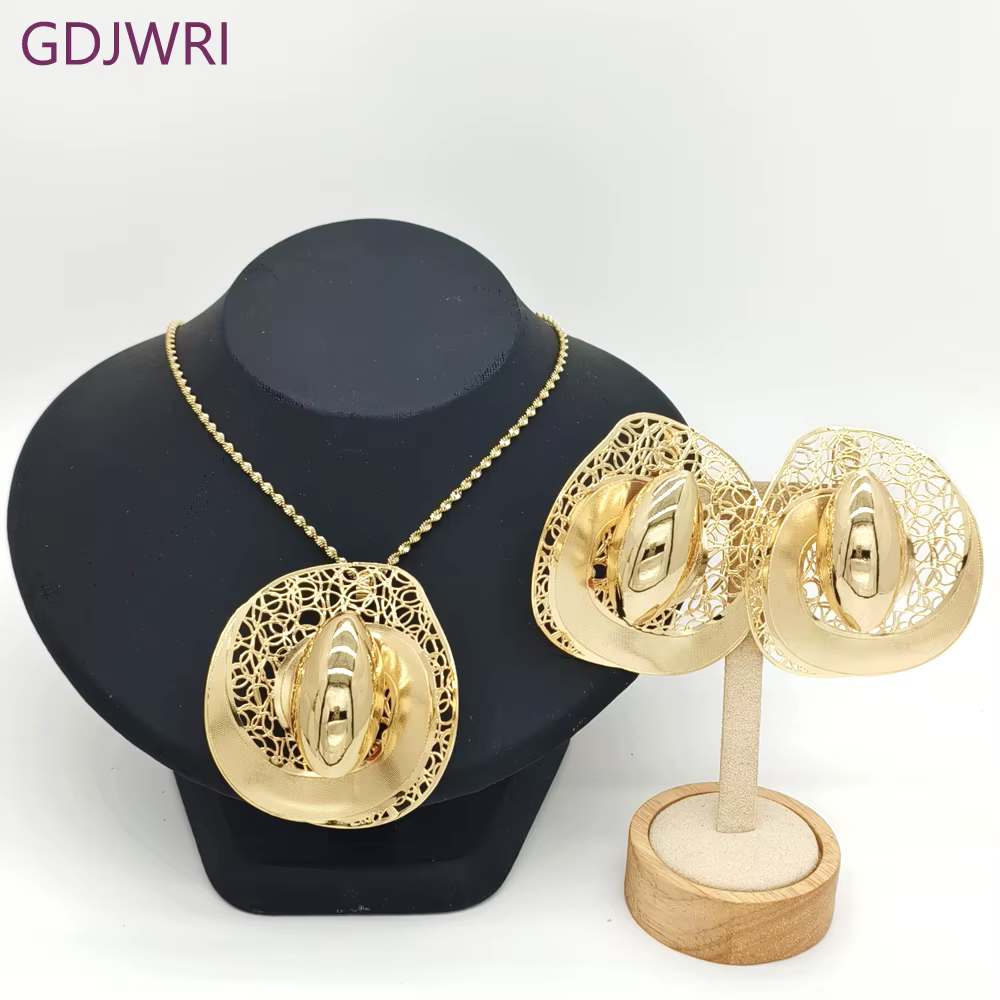 Ensemble de bijoux plaqué or 18 carats de Dubaï