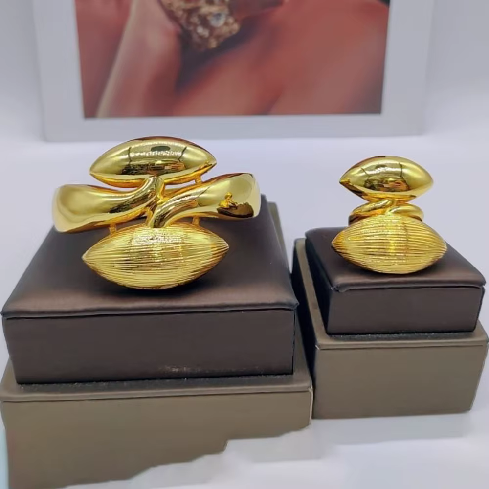 Ensemble de bijoux africains en or avec bracelet et bague