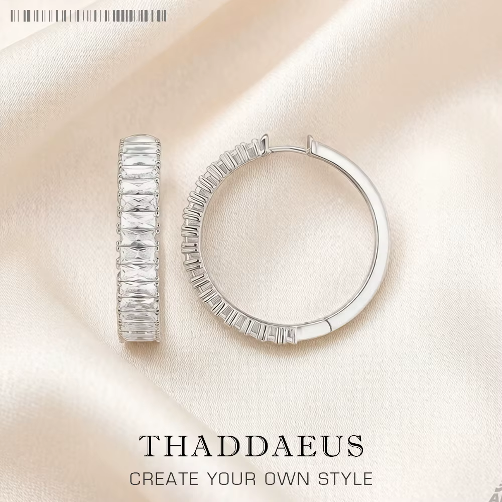 Boucles d'oreilles créoles à charnière avec pierres blanches pavées