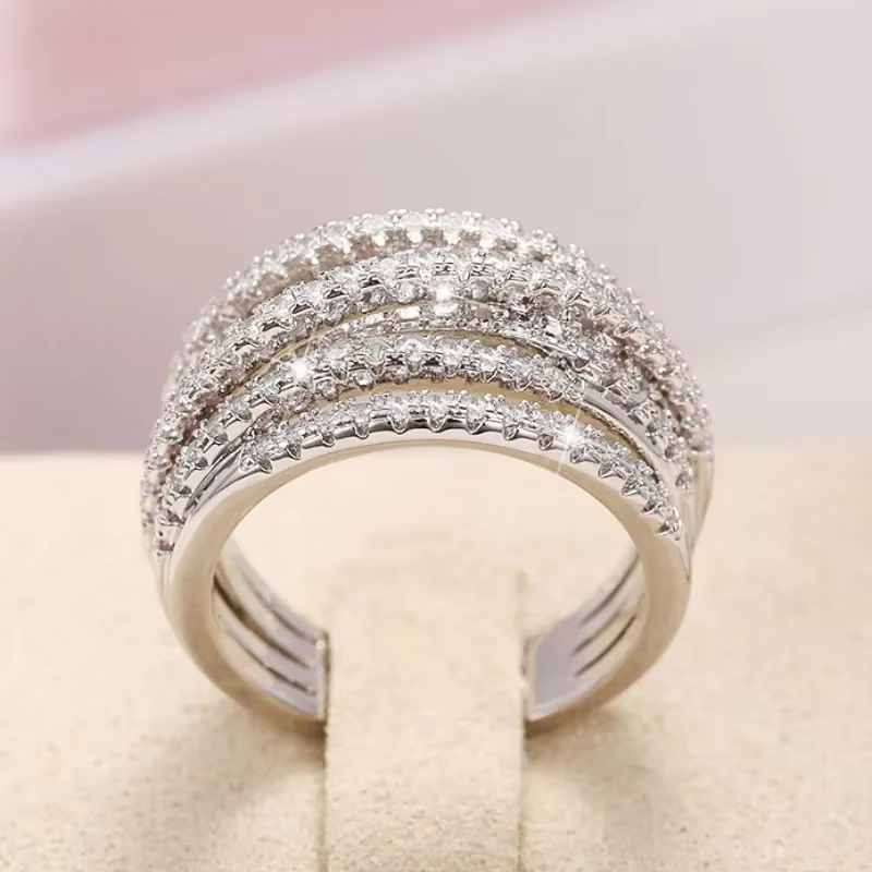 Huitan luxe croix conception anneaux entièrement pavé CZ pierre moderne mode scintillante femmes