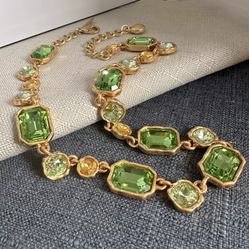 Os – collier avec pendentif géométrique en verre de cristal coloré pour femmes