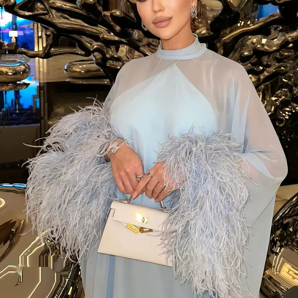 Robe de soirée en mousseline de soie bleu clair