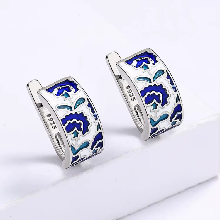 925 argent classique créatif à la main bleu émail boucles d'oreilles pour dames fleur forme