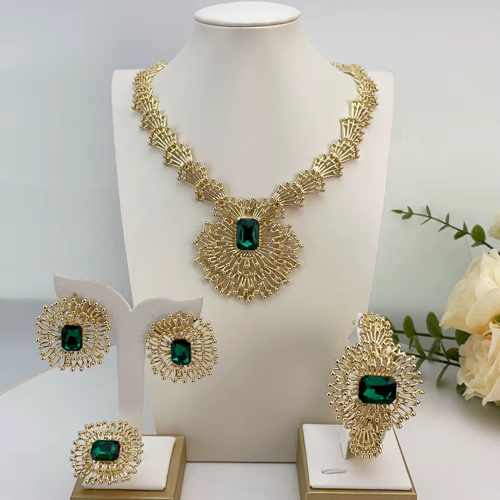 Collier brésilien exquis fait à la main
