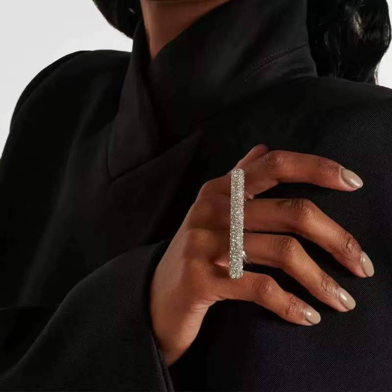 Bague longue pour femme