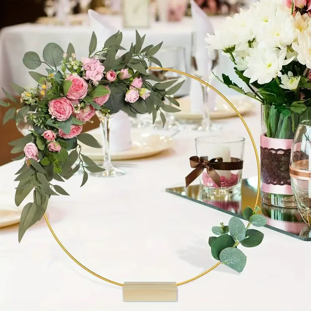 Cercle en fer doré de 30 cm pour couronne florale