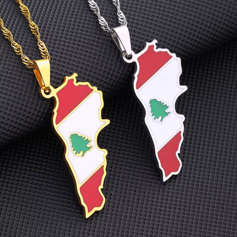Collier pendentif carte du Liban et drapeau
