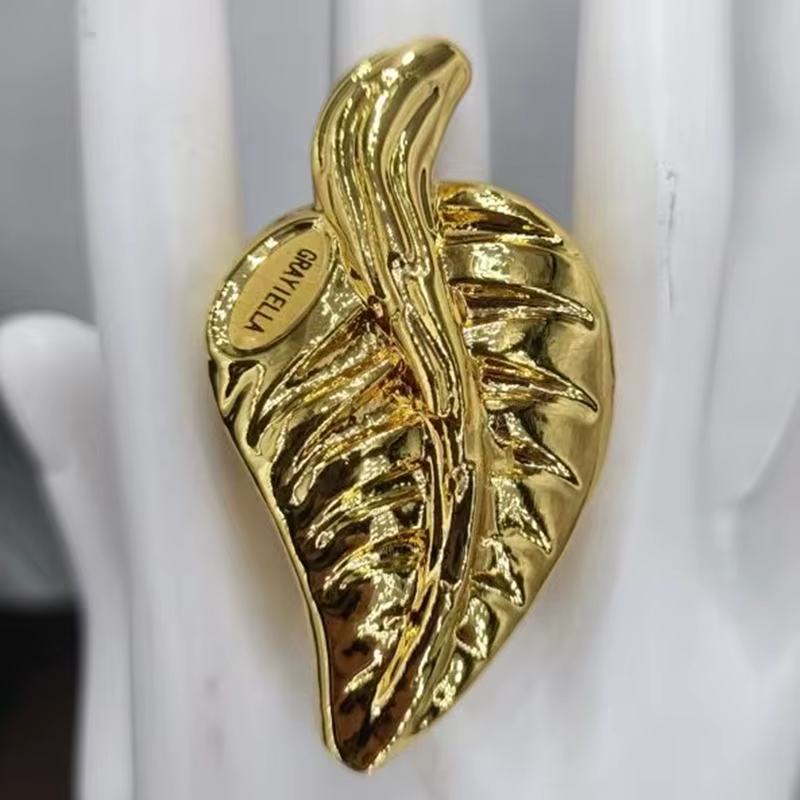 Ensemble couleur or 18 carats pour femmes