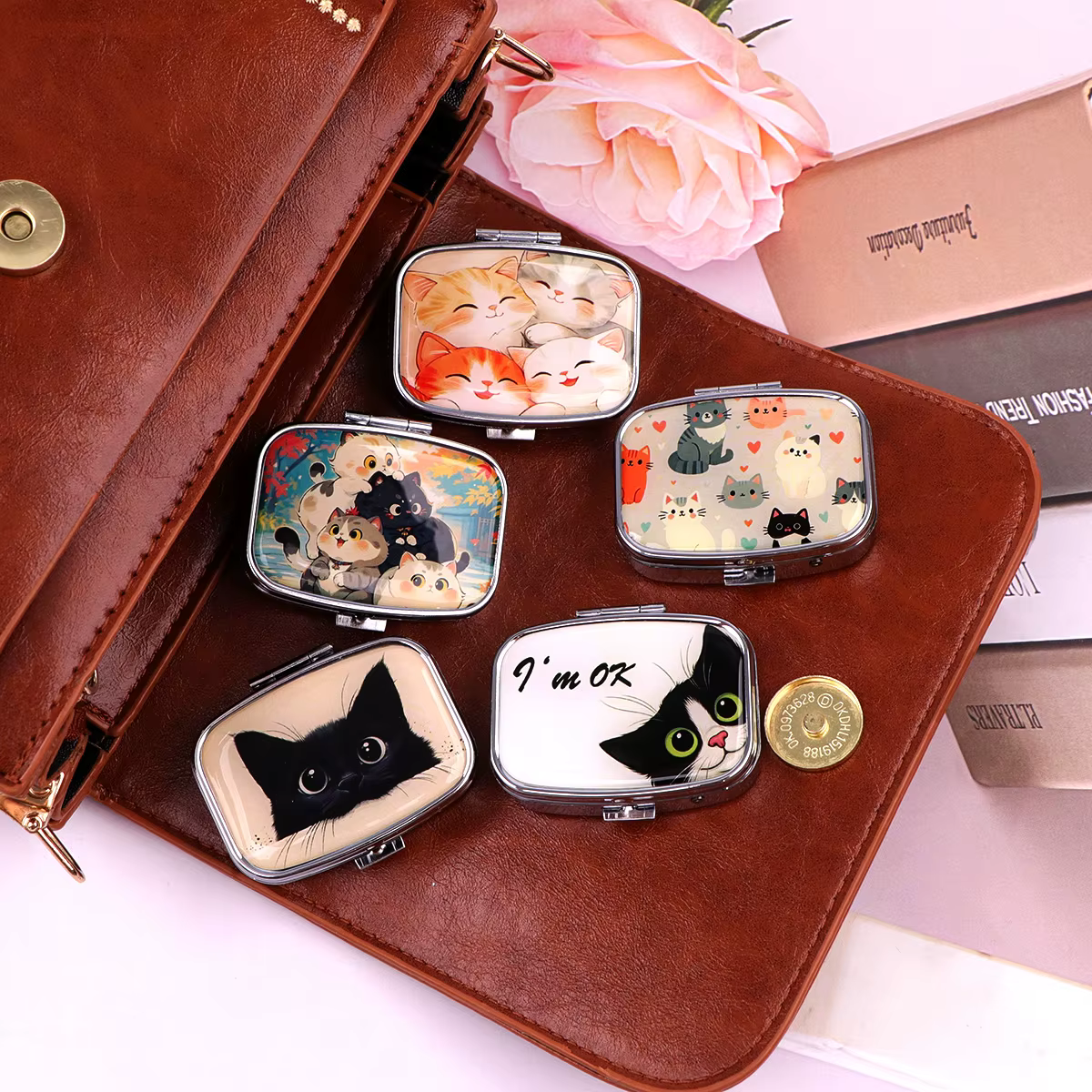 Boîtes à pilules chat noir, sous-paquet scellé avec animaux de dessin animé, boîte à bijoux de voyage Portable, Mini organisateur, mallette de rangement pour médicaments