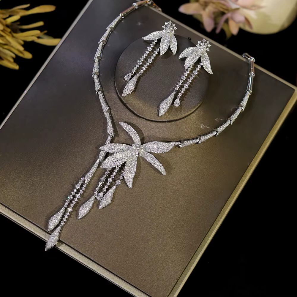 Ensemble de collier de fleurs en Zircon pour fête de mariage