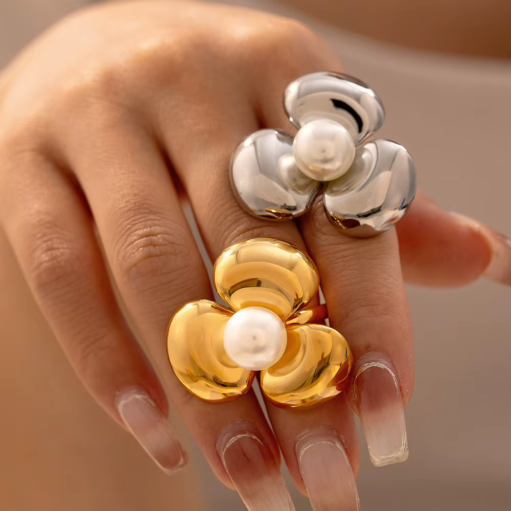 Ensemble bague et boucles d'oreilles en acier inoxydable pour femme