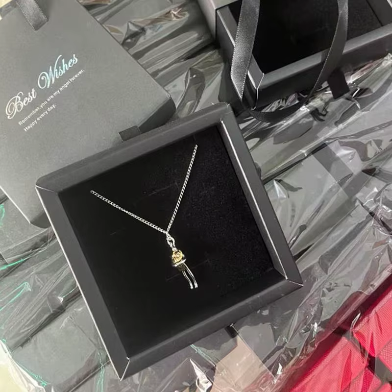 Collier pendentif « Étreinte d'amour » mère-enfant avec boîte