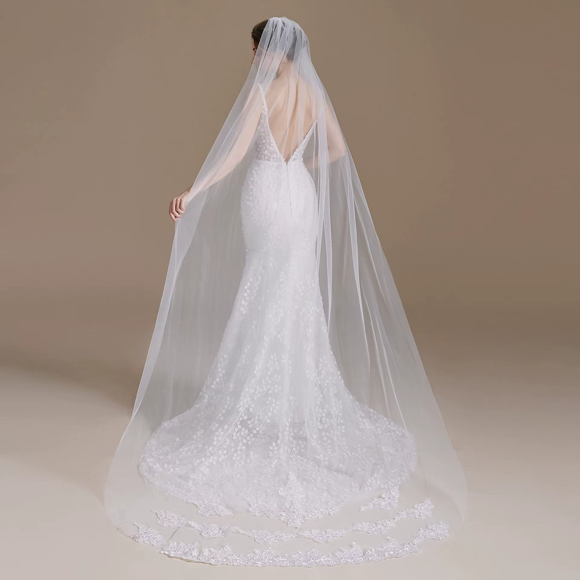 Robe de mariée personnalisée pour femme
