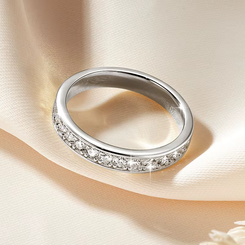 Bague demi-éternité IOGOU en or 14K plaqué or